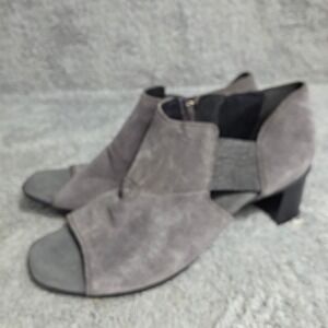 Munro Suede Open Toe Bootie Gray Block Heel Peep Toe Women 9 N Excellent